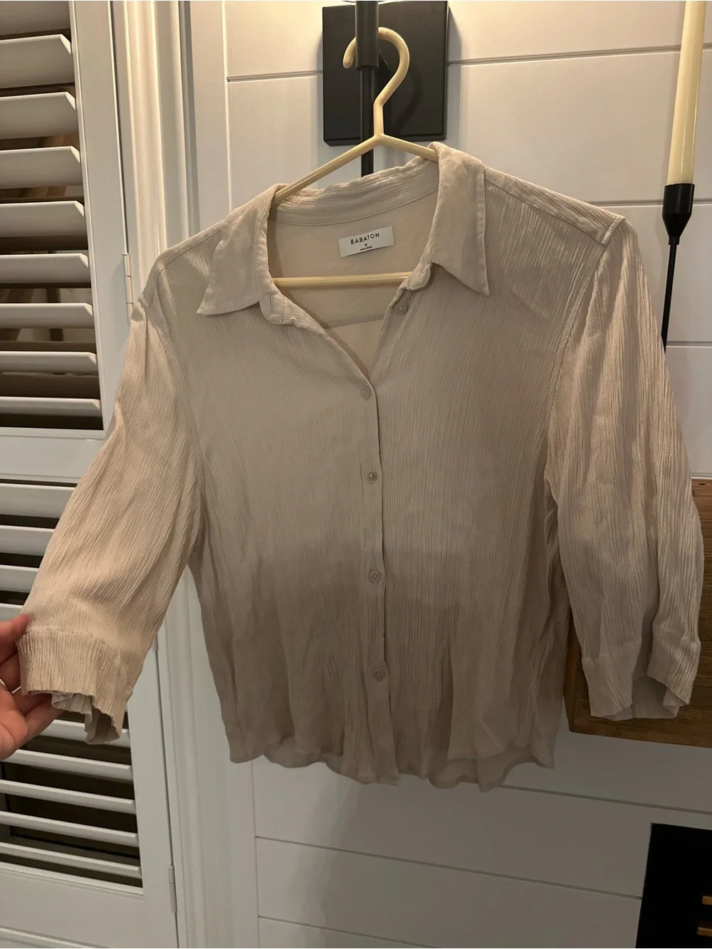 Babaton Soft Cream Crinkled Button-Front Blouse - Picture 2 of 3
